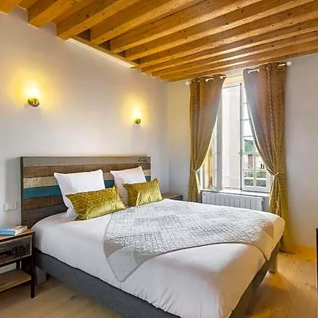 La Benoite Hotell Lissieu